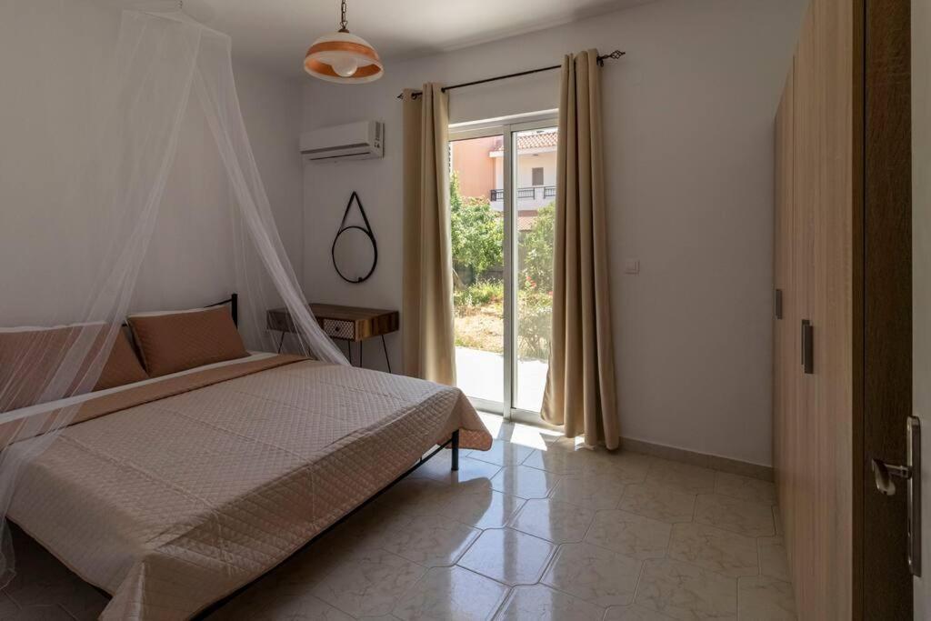 דירות אפאנטו Fotis House מראה חיצוני תמונה